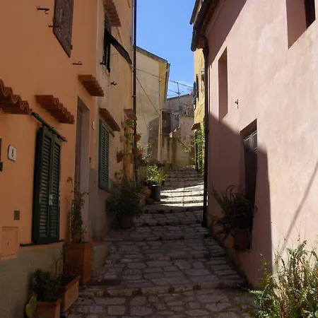 Aparthotel La Chiusa Di Rio *