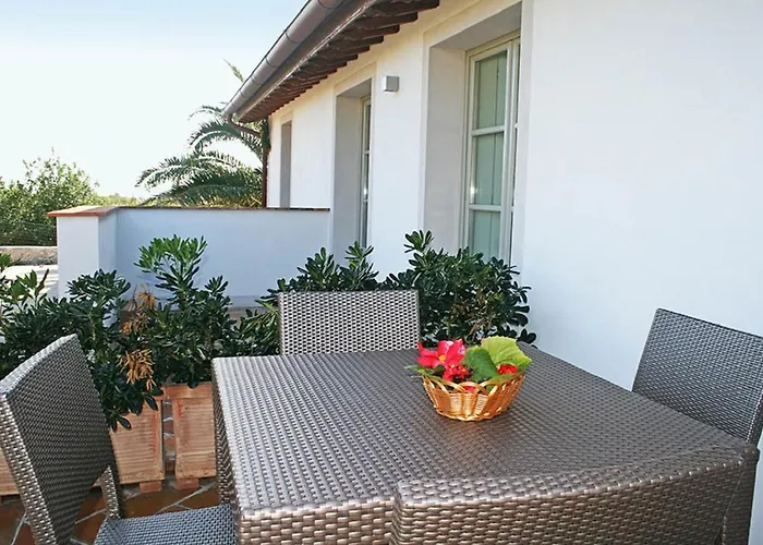 Апарт-отель La Chiusa Di Rio Rio nell'Elba