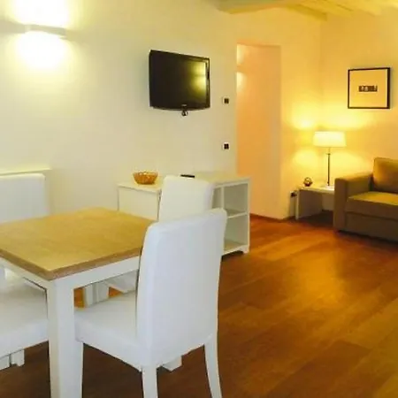 Aparthotel La Chiusa Di Rio 4*